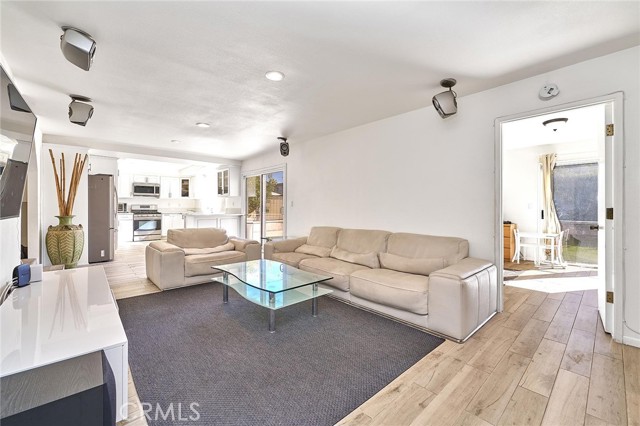 Detail Gallery Image 20 of 55 For 23706 Livewood Ln, Harbor City,  CA 90710 - 5 Beds | 3 Baths