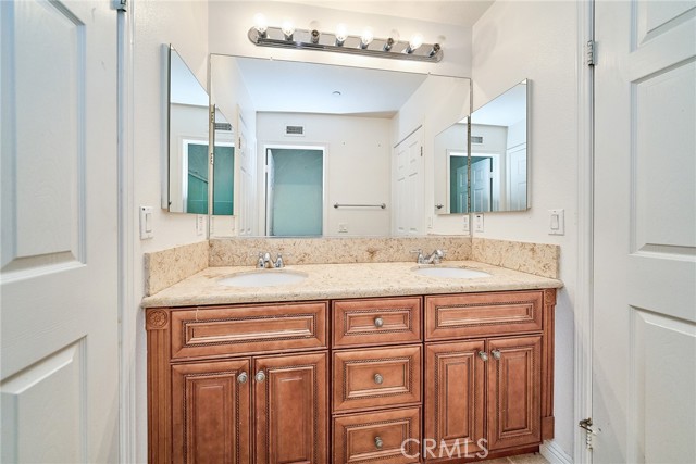 Detail Gallery Image 13 of 30 For 5008 Glenview, Chino Hills,  CA 91709 - 5 Beds | 4/1 Baths