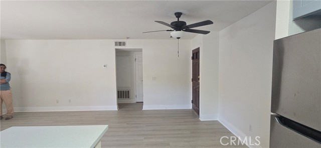 Detail Gallery Image 7 of 20 For 2525 San Gabriel Way #107,  Corona,  CA 92882 - 1 Beds | 1 Baths
