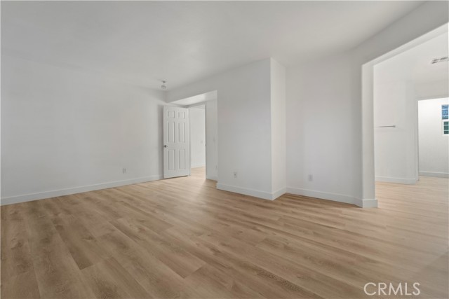 Detail Gallery Image 12 of 26 For 14483 Wapiti Way, Victorville,  CA 92394 - 4 Beds | 2/1 Baths