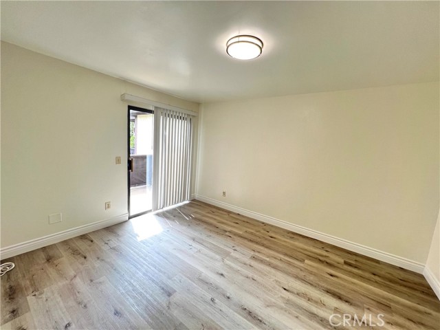 Detail Gallery Image 6 of 12 For 12430 Woodbridge, Garden Grove,  CA 92843 - 2 Beds | 2 Baths