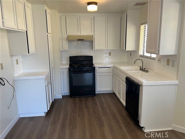 Front Image Thumbnail for CRPW25276973