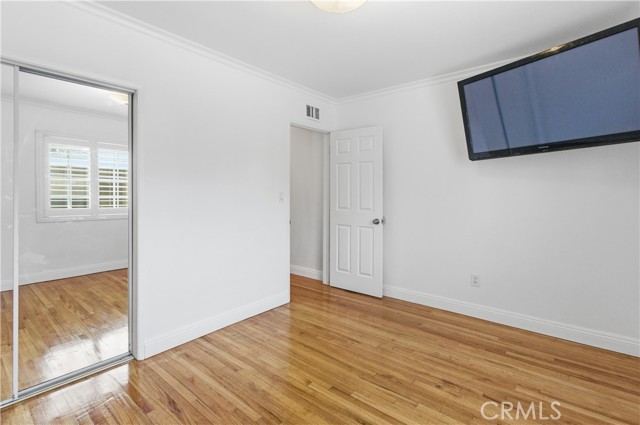 Detail Gallery Image 6 of 16 For 11131 Dempsey, Granada Hills,  CA 91344 - 4 Beds | 2 Baths