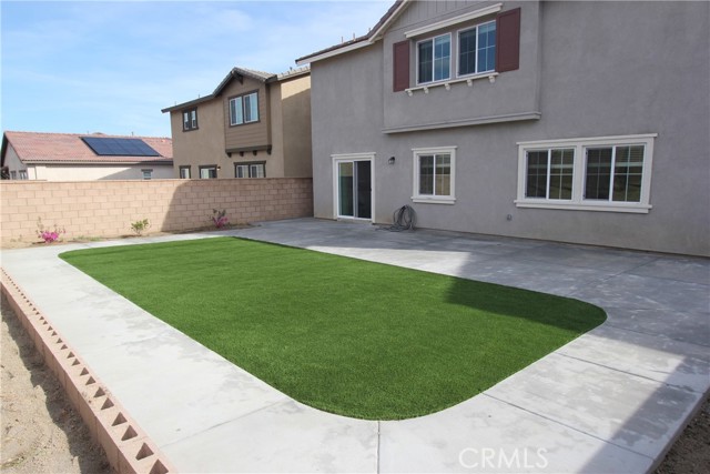 Detail Gallery Image 2 of 19 For 2447 E Salem St, Ontario,  CA 91761 - 4 Beds | 3 Baths