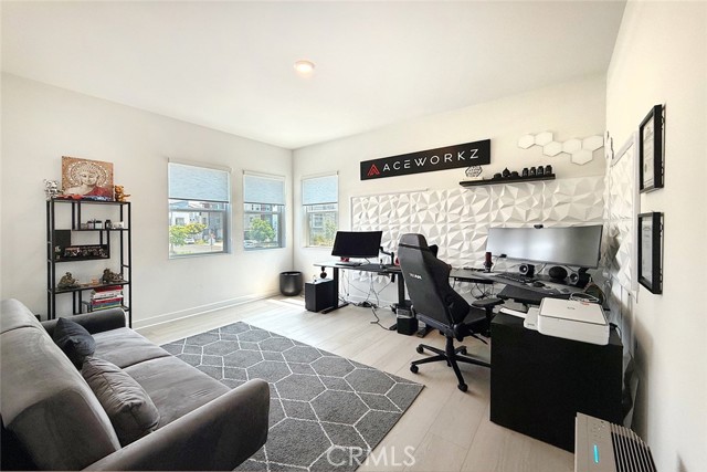 181 Abacus, Irvine CA: https://media.crmls.org/medias/3fcf3073-5a09-4400-8b1e-a9aa50e1c776.jpg