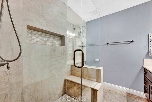 6600 Warner Avenue, Huntington Beach CA: https://media.crmls.org/medias/3fcfa798-a9a9-4da8-a519-cc436d667de3.jpg