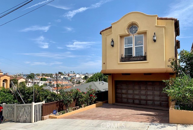 1612 Speyer Lane, Redondo Beach, California 90278, 4 Bedrooms Bedrooms, ,3 BathroomsBathrooms,Residential,For Sale,Speyer,PW25012804