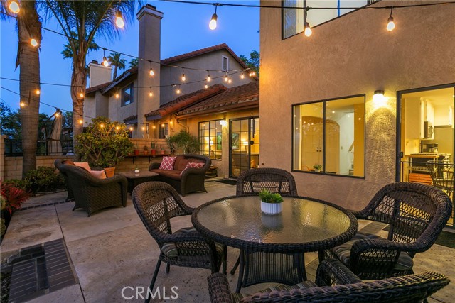 Detail Gallery Image 4 of 25 For 6000 E Ladera Ln, Anaheim Hills,  CA 92807 - 2 Beds | 2/1 Baths