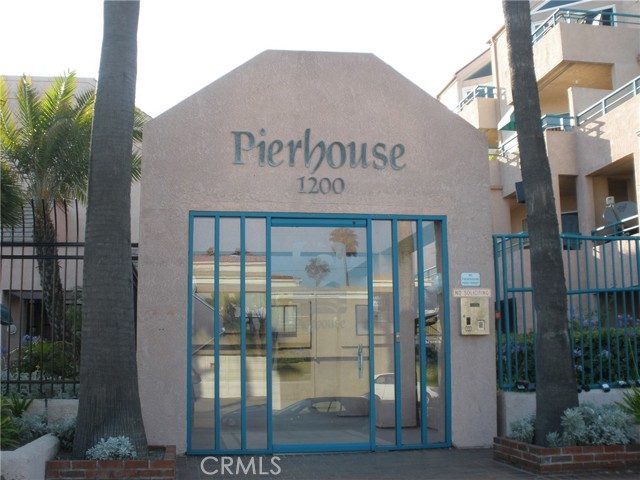 Front Image Thumbnail for CROC25276279