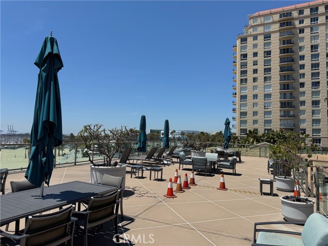 Detail Gallery Image 14 of 23 For 1000 E Ocean Bld #101,  Long Beach,  CA 90802 - 3 Beds | 2 Baths
