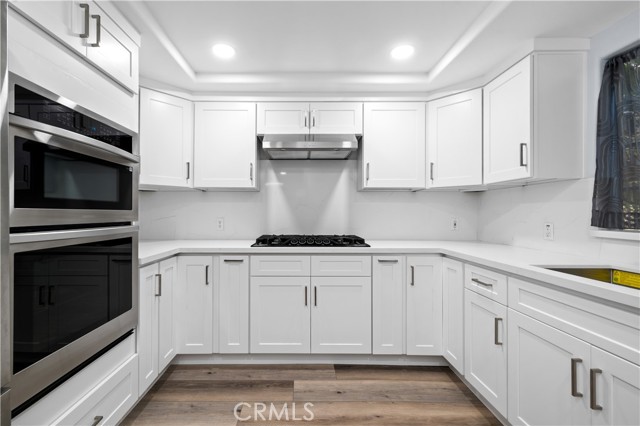 4259 Fulton Avenue, Sherman Oaks CA: https://media.crmls.org/medias/3fd155f2-5588-4ce5-b69b-377b5e81a031.jpg