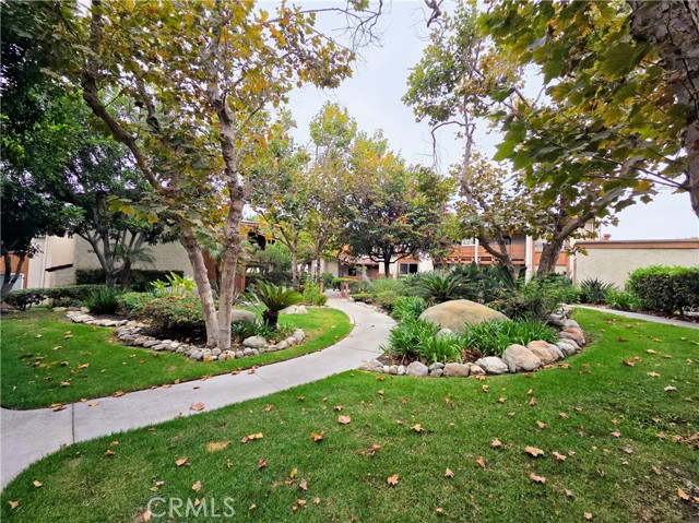 Detail Gallery Image 34 of 34 For 3701 Country Club Dr #3,  Long Beach,  CA 90807 - 2 Beds | 1/1 Baths