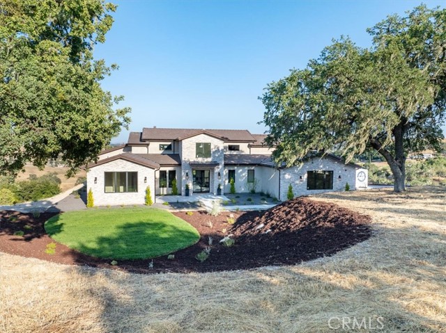 1755 Burnt Rock Way, Templeton CA: https://media.crmls.org/medias/3fd1fe4f-8724-4d13-a691-c8ea5fbd1f3e.jpg