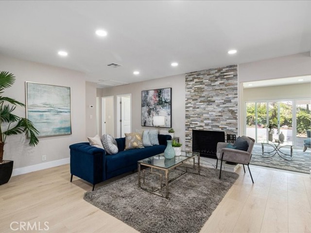 4609 Highgrove Avenue, Torrance CA: https://media.crmls.org/medias/3fd29547-94ee-4282-98ac-91708b89d7f3.jpg