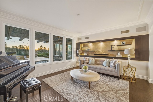 Detail Gallery Image 9 of 75 For 426 Camino Bandera, San Clemente,  CA 92673 - 5 Beds | 4/1 Baths