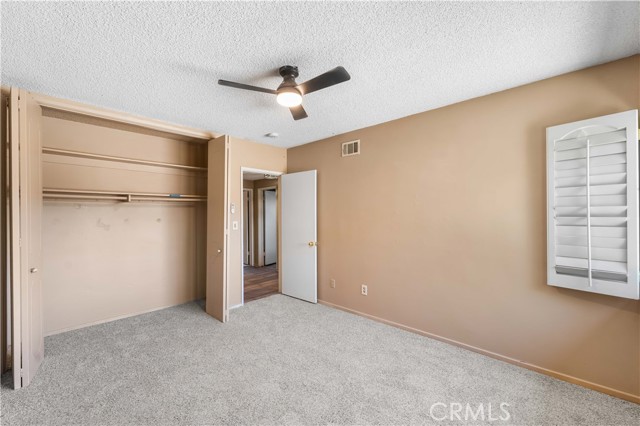 9946 Ruffner Avenue, North Hills CA: https://media.crmls.org/medias/3fd2e2ac-7237-4421-85e6-a7abf82436fc.jpg