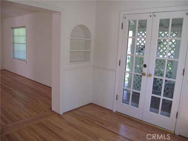 11636 Valley Spring Lane, Studio City CA: https://media.crmls.org/medias/3fd47d43-9c55-47de-aa4d-dd6e742ad753.jpg