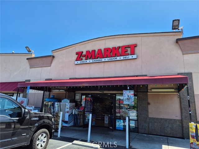 3200 Mission Avenue, Oceanside CA: https://media.crmls.org/medias/3fd54c51-6808-4d89-8e34-f3787b3a72f9.jpg