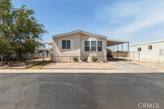 Detail Gallery Image 1 of 1 For 2025 Windbreak Dr #7,  Rosamond,  CA 93560 - 3 Beds | 2 Baths