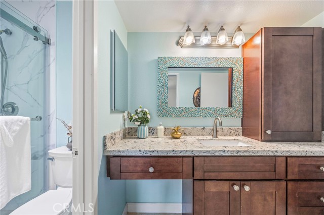Detail Gallery Image 12 of 34 For 25712 Le Parc #20,  Lake Forest,  CA 92630 - 3 Beds | 2 Baths