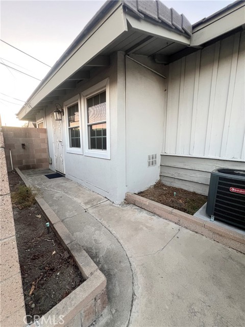 Detail Gallery Image 2 of 23 For 2083 S Eileen St, Anaheim,  CA 92802 - 1 Beds | 1 Baths