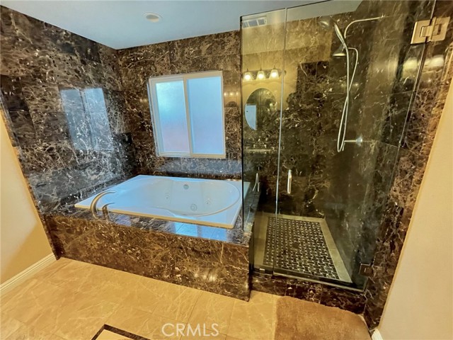 Detail Gallery Image 19 of 29 For 21292 Seaforth Ln, Huntington Beach,  CA 92646 - 3 Beds | 3/1 Baths