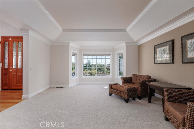 Detail Gallery Image 8 of 52 For 833 Rolling Hills Dr, Paso Robles,  CA 93446 - 4 Beds | 3 Baths