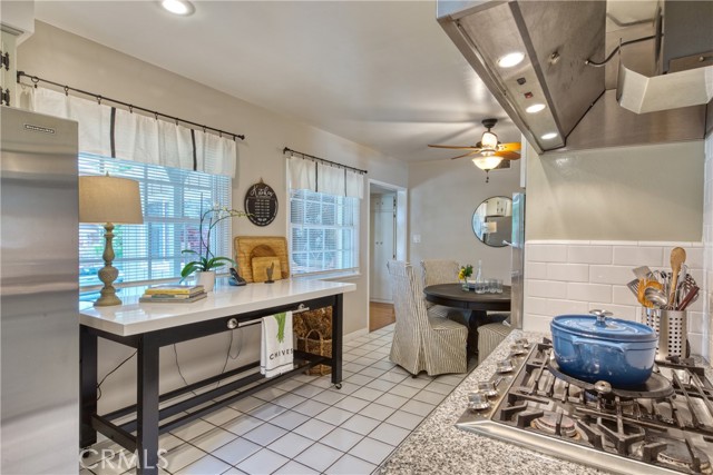 430 N Canyon Boulevard, Monrovia CA: https://media.crmls.org/medias/3fda3104-e68d-4116-ac6e-0693a7b1f3a5.jpg
