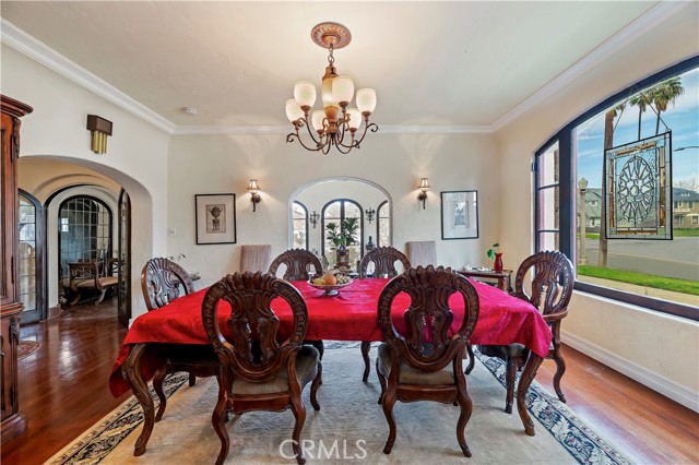 Image 20 of 73 For 4202 University