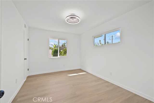 Detail Gallery Image 11 of 45 For 11010 Borden, Pacoima,  CA 91331 - 3 Beds | 2 Baths