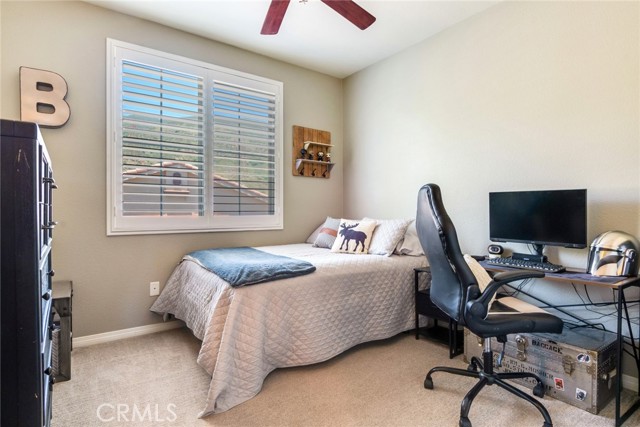4765 Falconview Court, Fontana CA: https://media.crmls.org/medias/3fdbb029-ef42-4966-9384-b5dd4c3eee3c.jpg