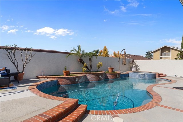 Detail Gallery Image 33 of 41 For 19705 Teresa Ct, Cerritos,  CA 90703 - 6 Beds | 3/1 Baths