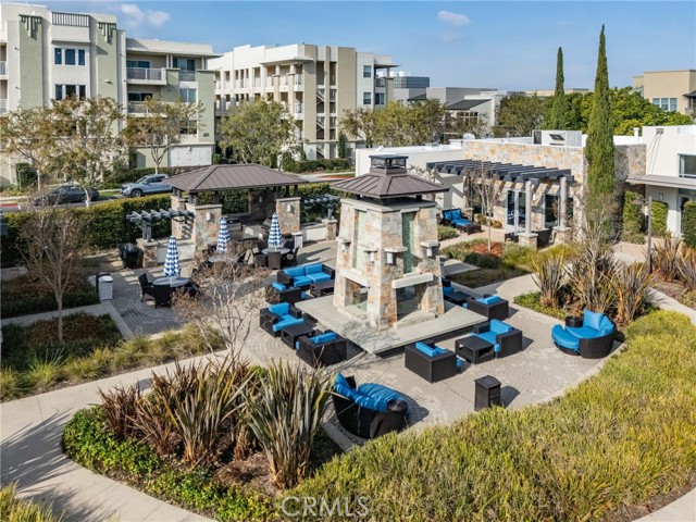 Detail Gallery Image 27 of 60 For 12921 Mission Avenue #102,  Hawthorne,  CA 90250 - 2 Beds | 2/1 Baths