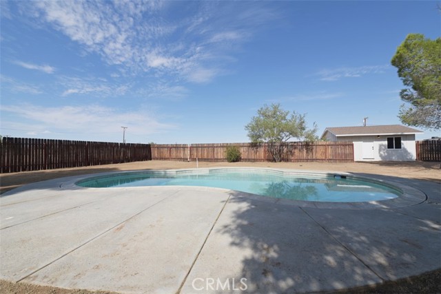 Detail Gallery Image 20 of 24 For 15090 Ramona Rd, Apple Valley,  CA 92307 - 3 Beds | 2 Baths