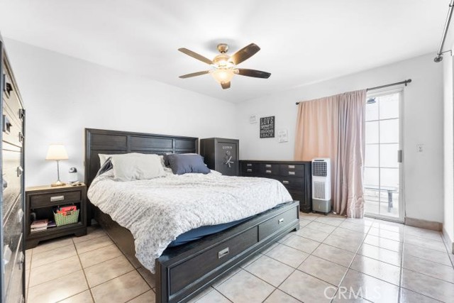 1800 E Heim Ave, Orange CA: https://media.crmls.org/medias/3fde3d66-8551-4e64-87bc-838c242f6caa.jpg