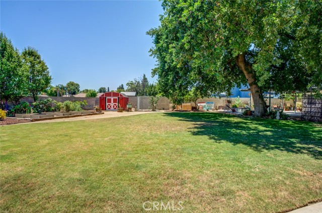 Detail Gallery Image 15 of 49 For 6901 Copper Creek Way, Bakersfield,  CA 93308 - 4 Beds | 3 Baths