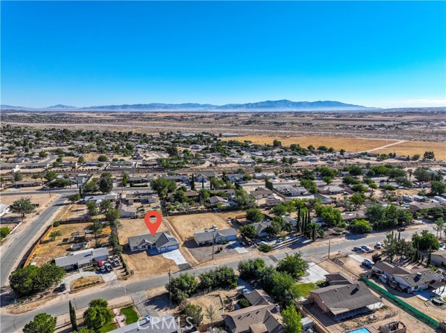 Detail Gallery Image 8 of 49 For 19056 Goleta St, Hesperia,  CA 92345 - 4 Beds | 2/1 Baths