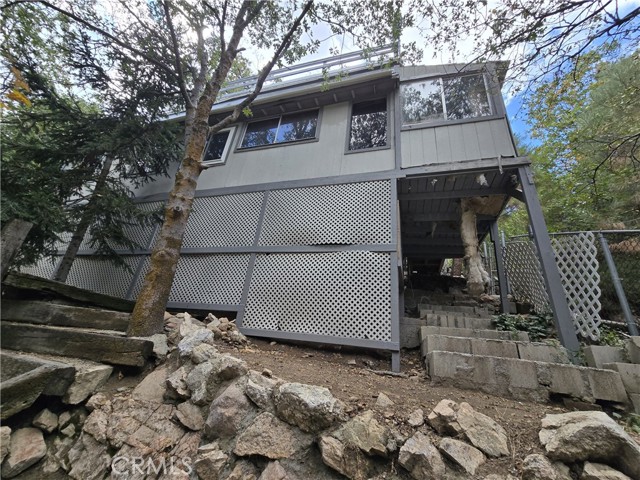1207 Aleutian, Lake Arrowhead CA: https://media.crmls.org/medias/3fdf1632-39e1-4009-a066-4d7fa351c957.jpg