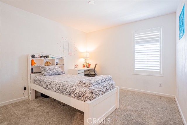 Detail Gallery Image 16 of 25 For 467 N Pinewood, Rialto,  CA 92376 - 4 Beds | 3 Baths