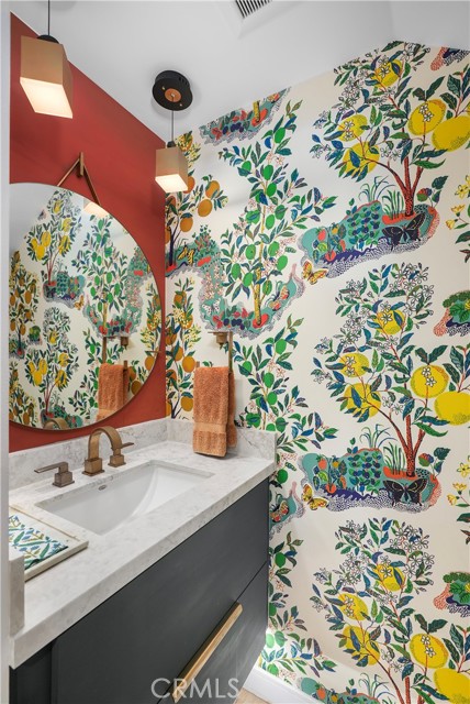 Detail Gallery Image 5 of 7 For 453 Vista Trucha, Newport Beach,  CA 92660 - 3 Beds | 2/1 Baths