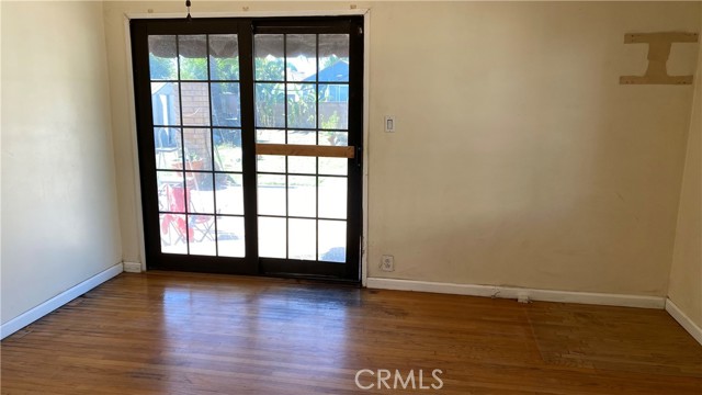 Detail Gallery Image 5 of 15 For 649 S 5th, Montebello,  CA 90640 - 2 Beds | 1 Baths