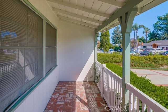 Detail Gallery Image 4 of 19 For 12643 Miranda St, Valley Village,  CA 91607 - 3 Beds | 1 Baths