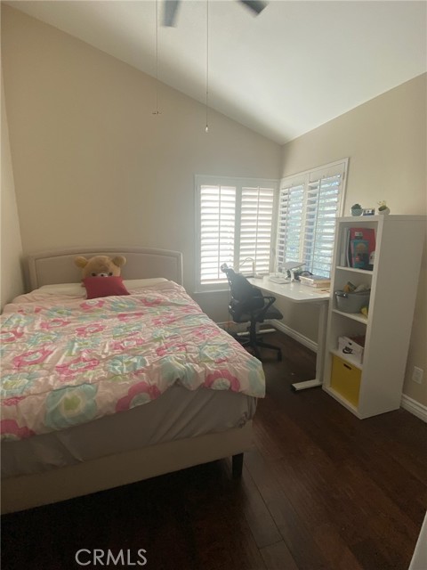 2408 N North Creek Lane, Fullerton CA: https://media.crmls.org/medias/3fe0c750-12f9-4524-9fae-0f10fc4bfada.jpg