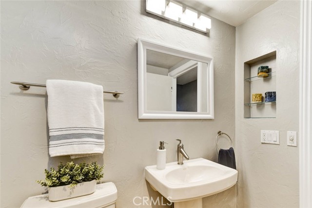 Detail Gallery Image 19 of 32 For 5330 Bahia Blanca a,  Laguna Woods,  CA 92637 - 2 Beds | 2 Baths