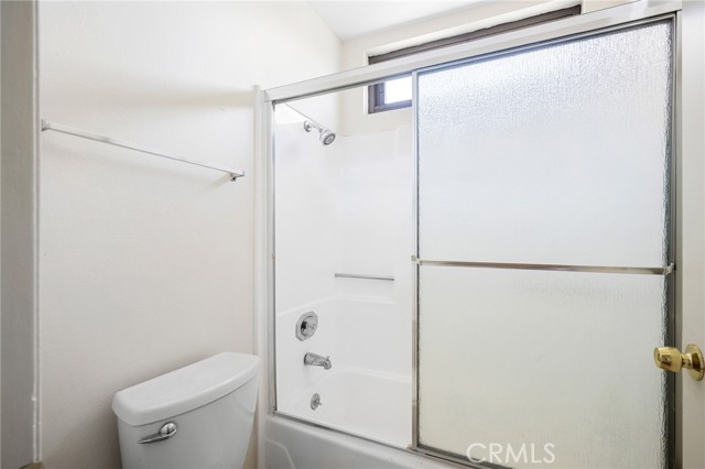 Detail Gallery Image 13 of 19 For 16226 Vanowen St #203,  Van Nuys,  CA 91406 - 1 Beds | 1 Baths