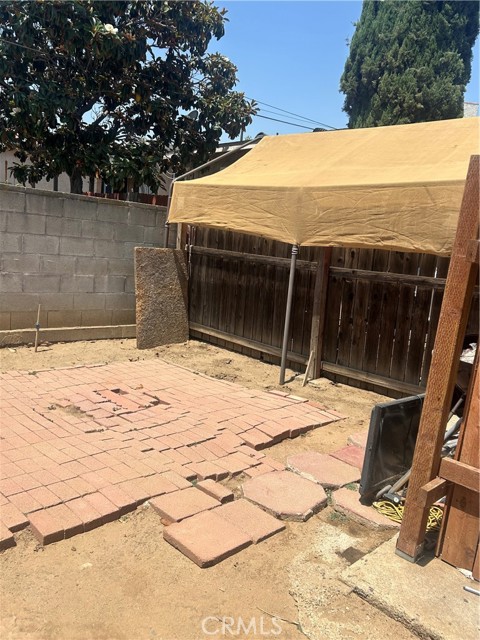 3878 E 1st Street, Los Angeles CA: https://media.crmls.org/medias/3fe31206-b1bc-474d-b604-6b0099817785.jpg
