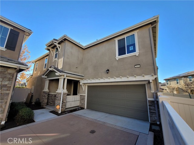 Detail Gallery Image 1 of 21 For 28439 Sunflower St, Highland,  CA 92346 - 3 Beds | 2/1 Baths