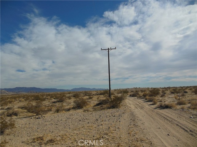 513 Mesa Drive, Twentynine Palms, California 92277, ,Land,For Sale,513 Mesa Drive,CROC20239362