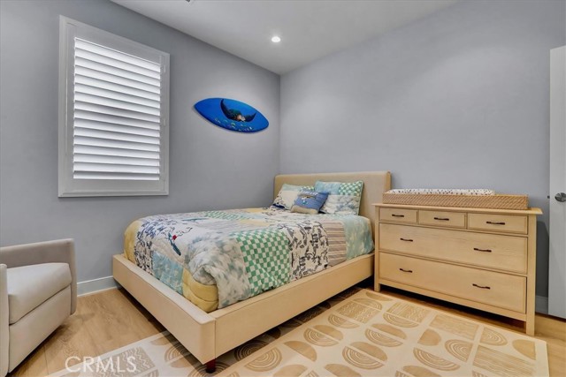185 Plum Lily, Irvine CA: https://media.crmls.org/medias/3fe4e798-38d5-47d1-b7d8-e06b3594b9ac.jpg