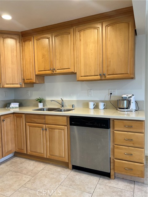 1326 Elmhurst Avenue, Duarte CA: https://media.crmls.org/medias/3fe6fa35-de5b-4559-8b58-2ed644c5f1fc.jpg